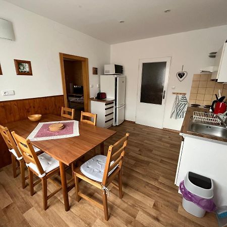 Ubytování Sedlařík Mladé Buky Exterior foto