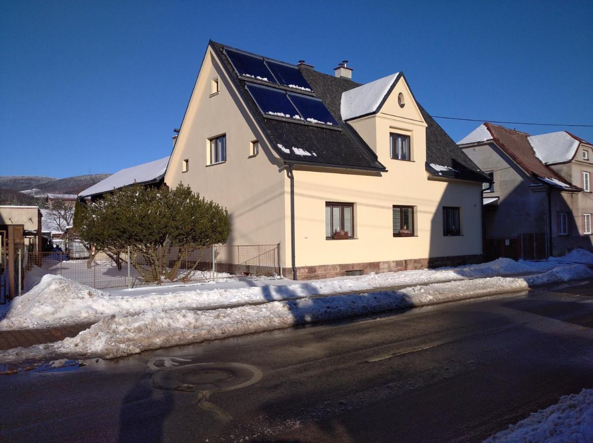 Ubytování Sedlařík Mladé Buky Exterior foto